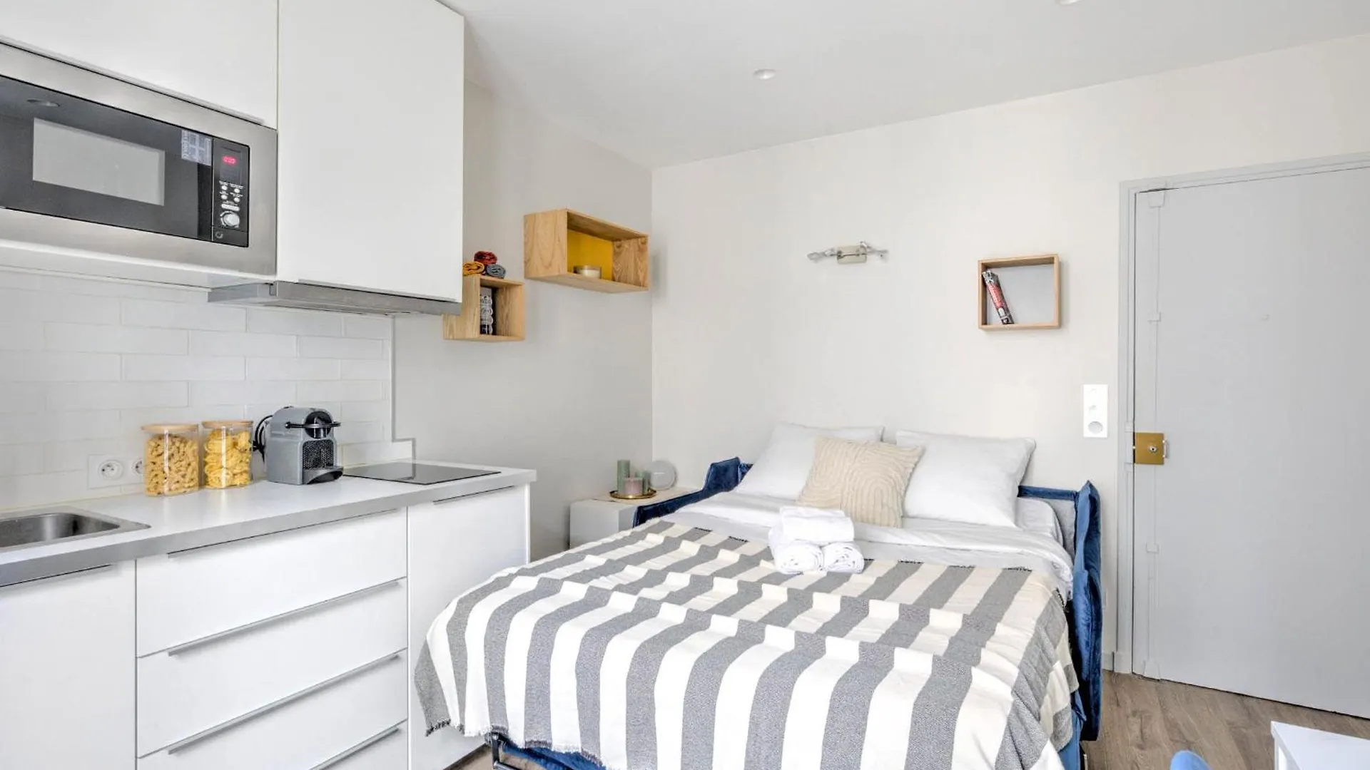 פריז Eiffel Tower & Invalides - 1Br - Cityapartmentstay