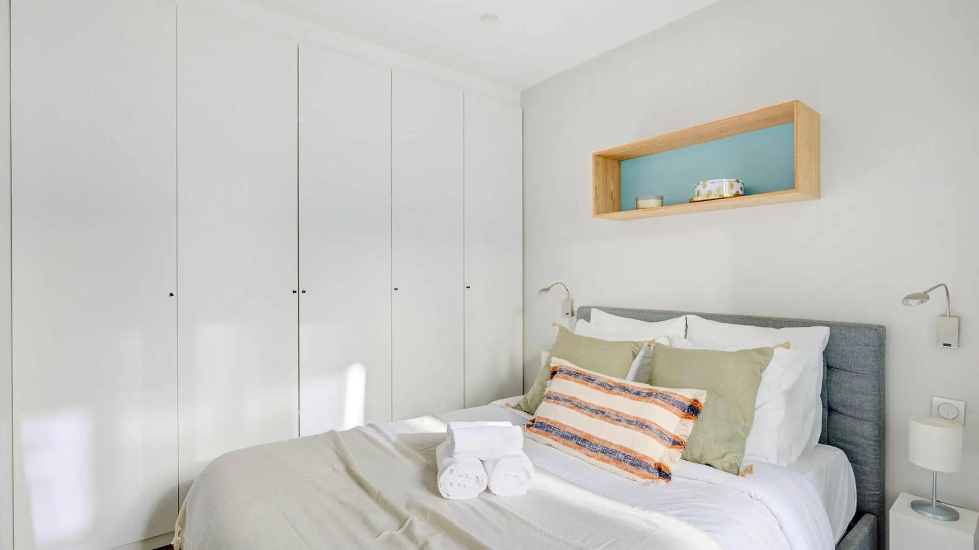 Apartment Eiffel Tower & Invalides - 1Br - Cityapartmentstay Paris France