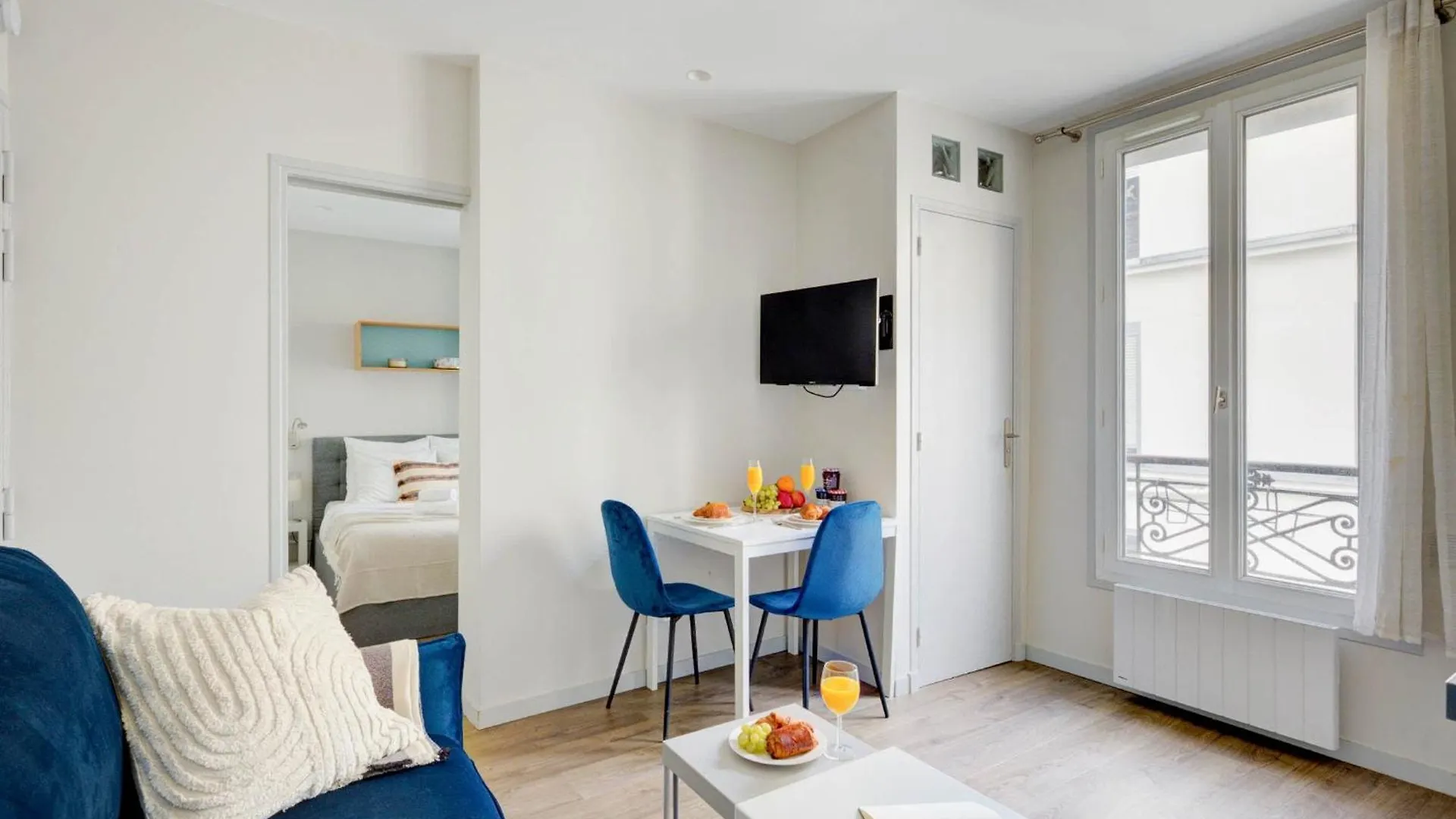 Eiffel Tower & Invalides - 1Br - Cityapartmentstay Paris